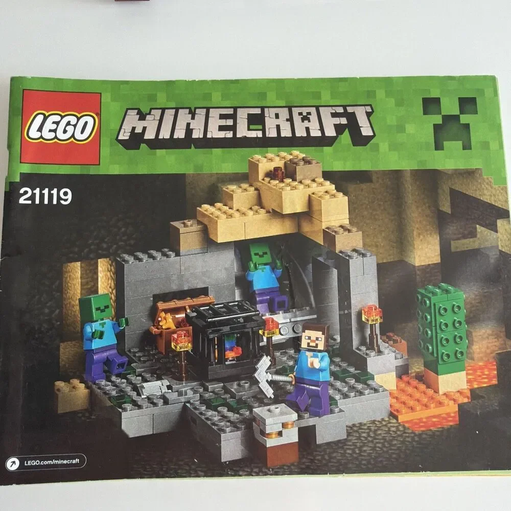 Lego Minecraft The Dungeon 21119 Complete Set 2015 Retired